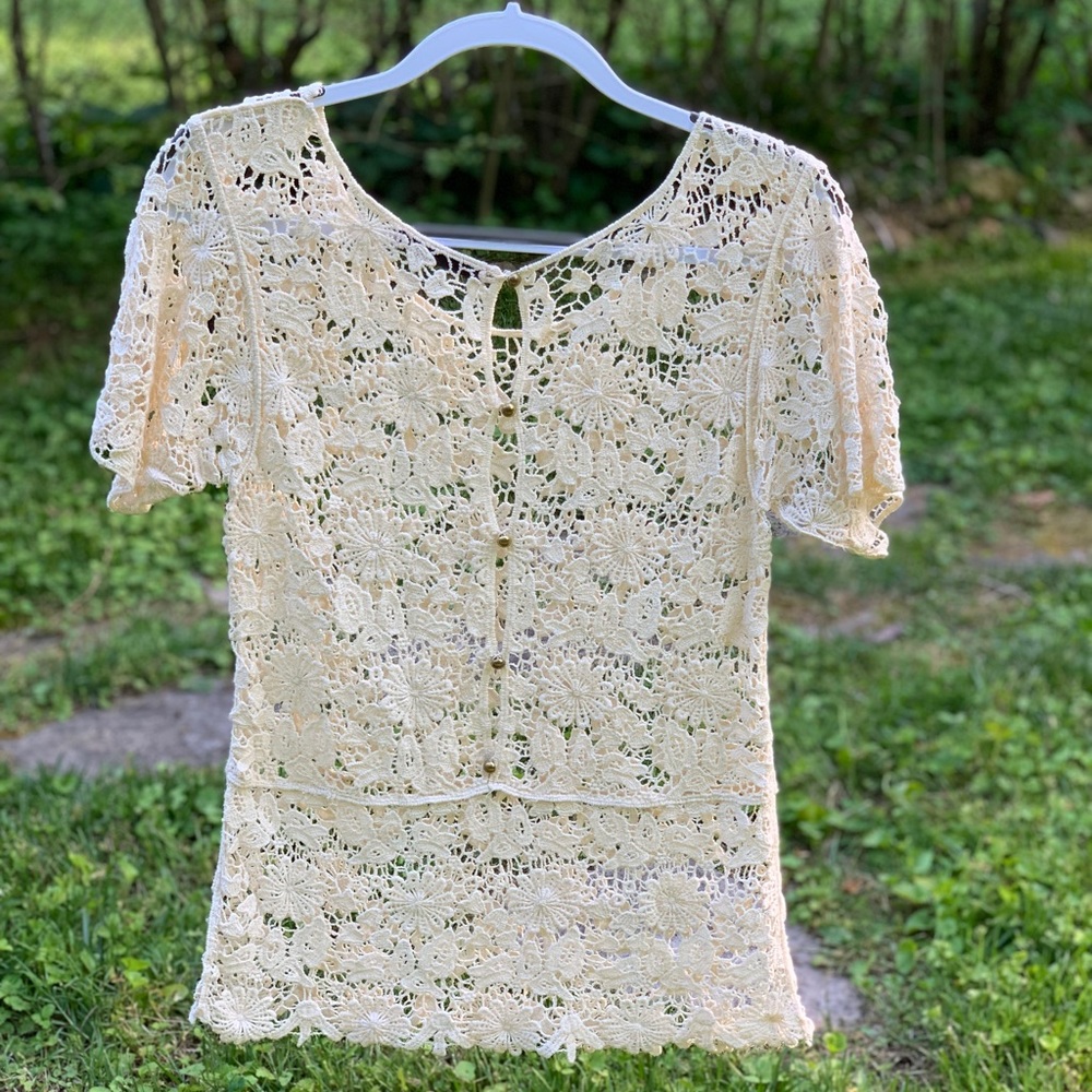 Dulcie Women’s Lace Top